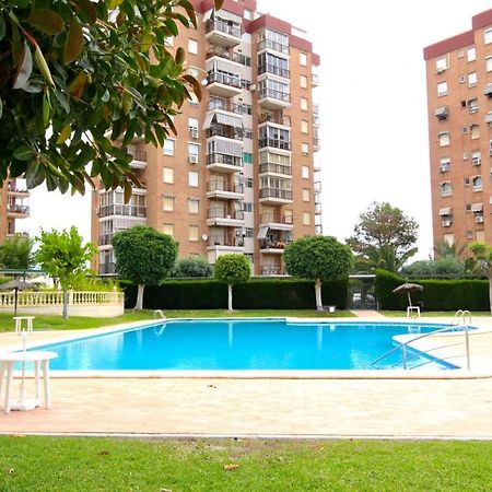 Apartamento Las Torres El Campello Luaran gambar