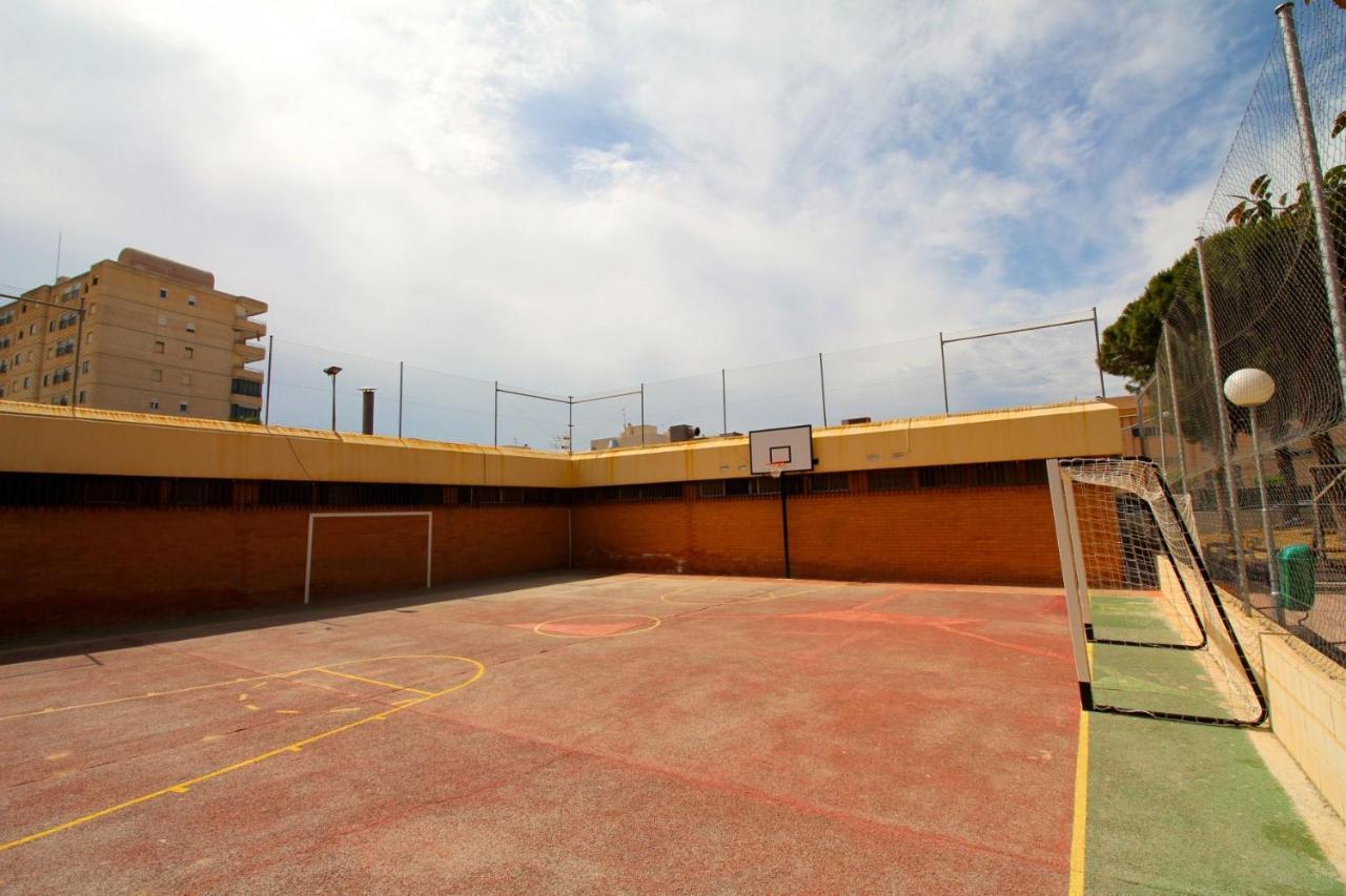 Apartamento Las Torres El Campello Luaran gambar