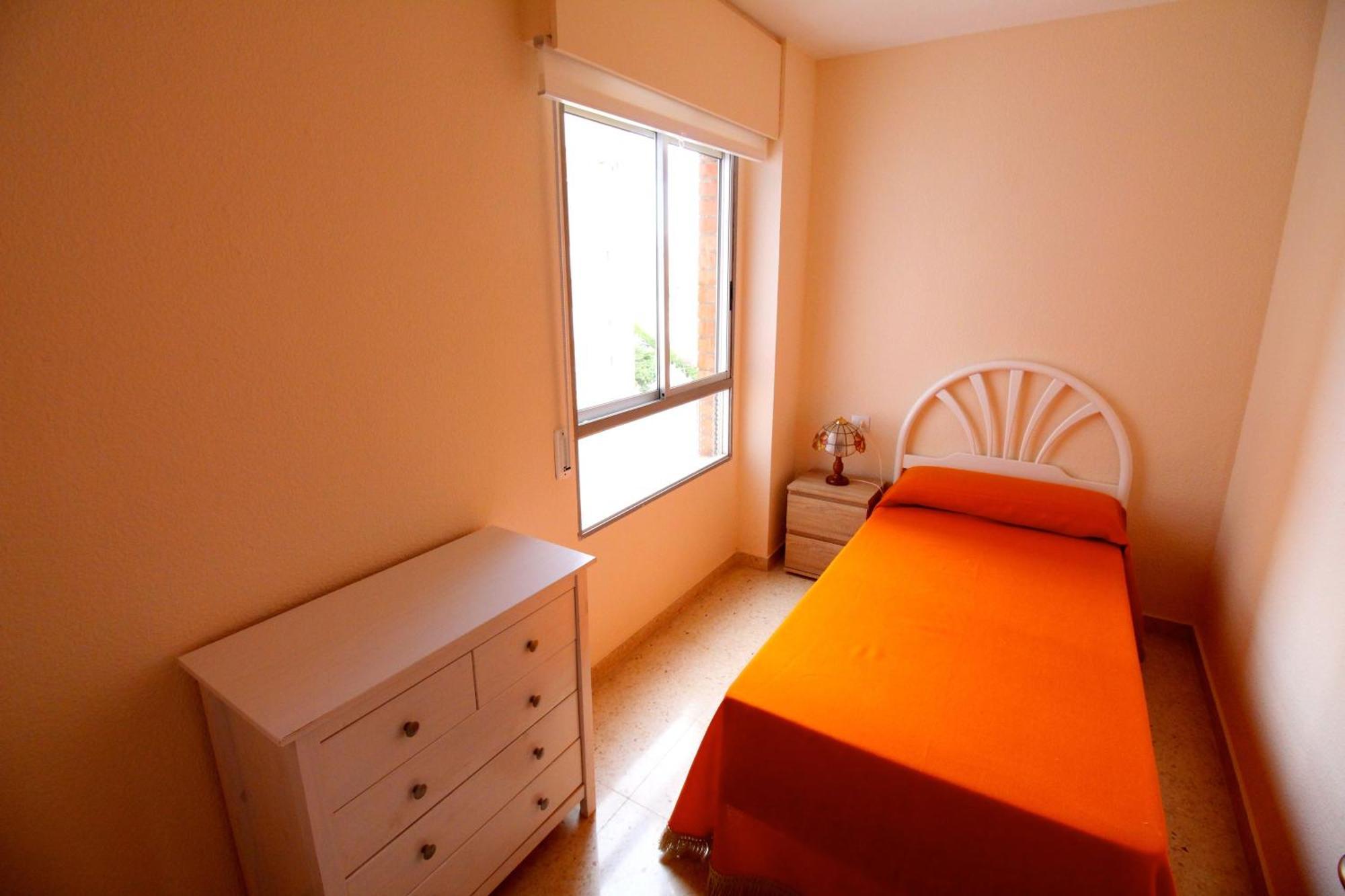 Apartamento Las Torres El Campello Luaran gambar